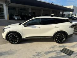 2022 Kia
Sportage SX+