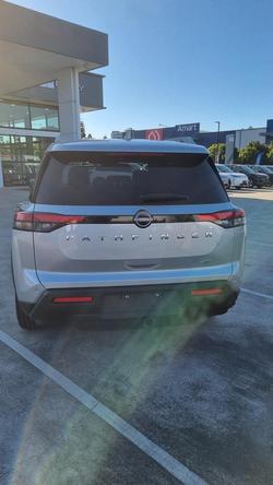 2022 Nissan
Pathfinder Ti
