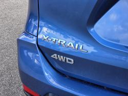 2019 Nissan
                X-TRAIL ST