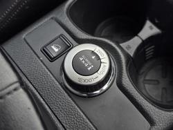 2019 Nissan
                X-TRAIL ST