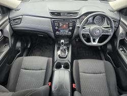 2019 Nissan
                X-TRAIL ST