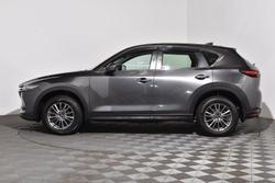 2017 Mazda
CX-5 Touring