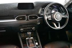 2017 Mazda
CX-5 Touring