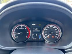 2021 Mitsubishi
Triton GLX+