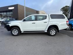 2021 Mitsubishi
Triton GLX+