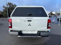 2021 Mitsubishi
Triton GLX+