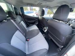 2021 Mitsubishi
Triton GLX+