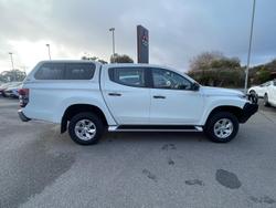 2021 Mitsubishi
Triton GLX+