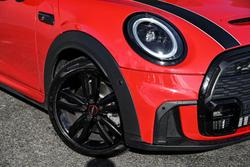 2023 MINI
Hatch John Cooper Works Classic