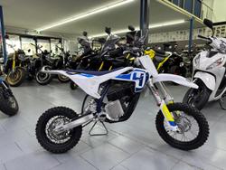 Husqvarna EE 5