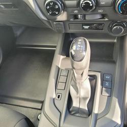 2024 Isuzu
                D-MAX SX