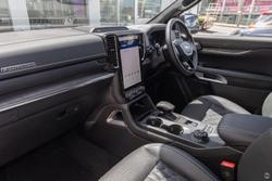 2025 Ford
Everest Platinum