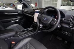 2025 Ford
Everest Platinum