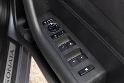 2016 Hyundai
Sonata Elite