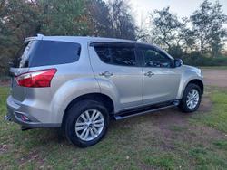 2018 Isuzu
MU-X LS-U