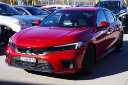 2022 Honda
                Civic VTi LX