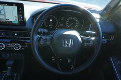 2022 Honda
                Civic VTi LX