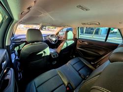 2018 Holden
Calais