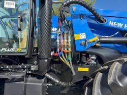 0 New Holland T6050 Pluscab Tractor W Fel