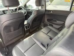 2016 KIA
SPORTAGE PLATINUM (AWD)