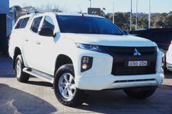 2021 Mitsubishi
Triton GLX+