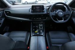 2022 Nissan
X-TRAIL ST-L
