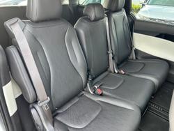2022 Kia
Carnival Platinum