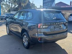 2023 Ford
                Everest Ambiente