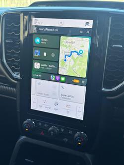 2023 Ford
                Everest Ambiente