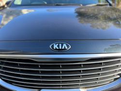 2016 Kia
Carnival SLi