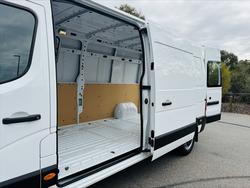 2025 Renault Master Pro 110kW