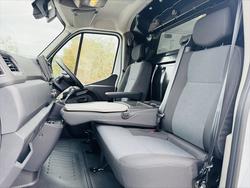 2025 Renault Master Pro 110kW