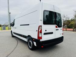 2025 Renault Master Pro 110kW