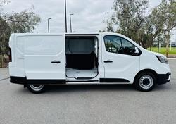 2025 Renault Trafic Premium