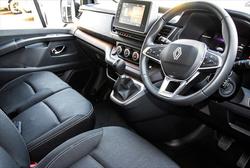 2025 Renault Trafic Premium