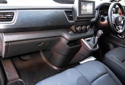 2025 Renault Trafic Premium