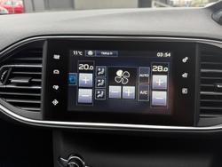 2015 Peugeot
308 Allure