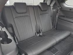 2025 Isuzu
MU-X LS-T