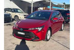 2022 Toyota
Corolla Ascent Sport Hybrid