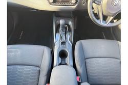 2022 Toyota
Corolla Ascent Sport Hybrid