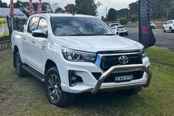 2018 Toyota
Hilux SR5