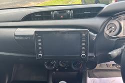 2022 Toyota
Hilux SR Hi-Rider
