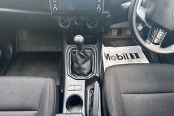 2022 Toyota
Hilux SR Hi-Rider