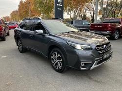 2022 Subaru
Outback AWD Touring