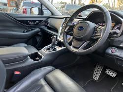 2022 Subaru
Outback AWD Touring