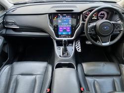 2022 Subaru
Outback AWD Touring