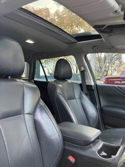 2022 Subaru
Outback AWD Touring