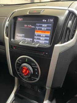 2017 Isuzu
                MU-X LS-U