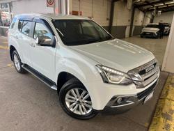 2017 Isuzu
                MU-X LS-U