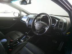 2017 Kia
Cerato SLi